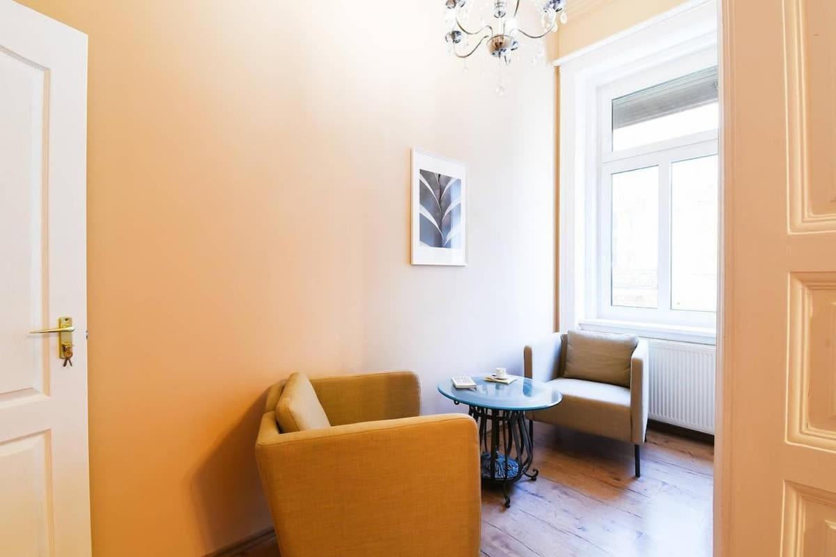 Very Central Very Spacious New Home Budapest Ngoại thất bức ảnh