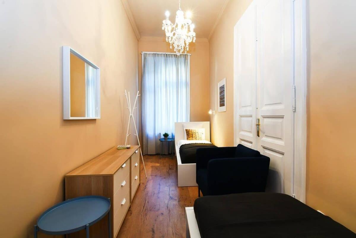 Very Central Very Spacious New Home Budapest Ngoại thất bức ảnh