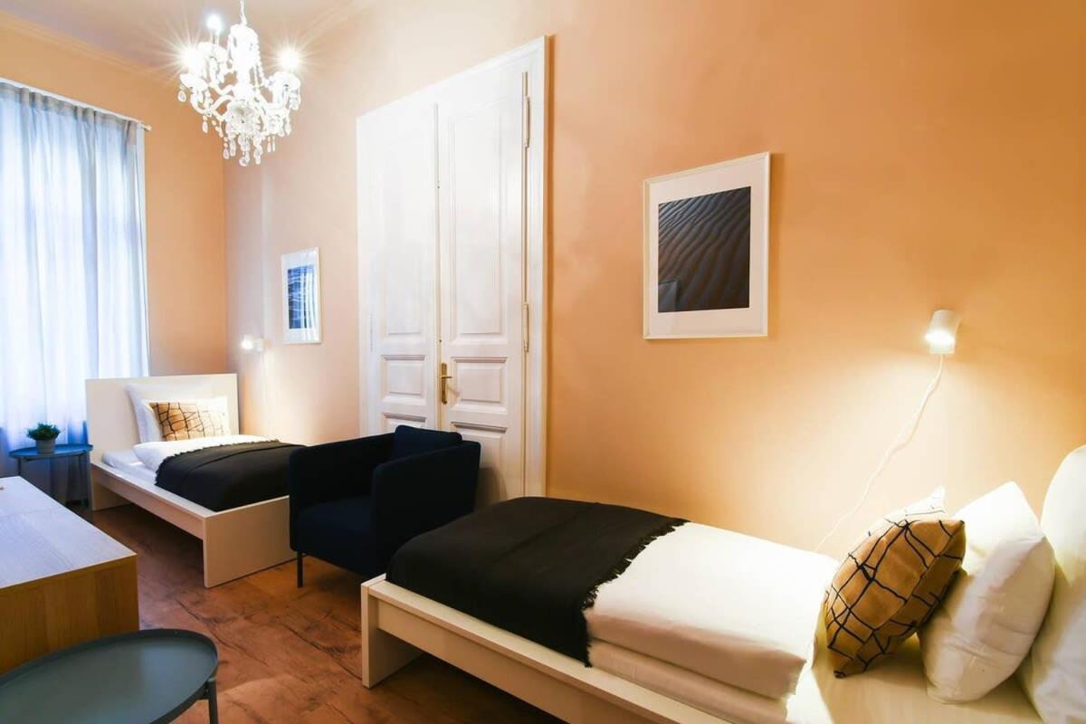 Very Central Very Spacious New Home Budapest Ngoại thất bức ảnh